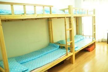 Guangzhou Pinyan Youth Hostel Tangxia  Exteriör bild