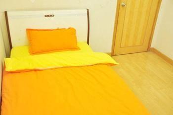 Guangzhou Pinyan Youth Hostel Tangxia  Exteriör bild