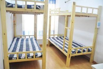 Guangzhou Pinyan Youth Hostel Tangxia  Exteriör bild
